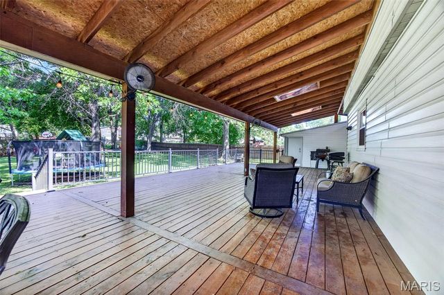 29 Atwater Drive, St Peters, MO 63376