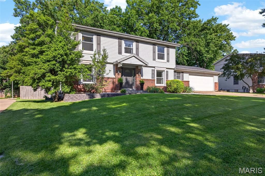 29 Atwater Drive, St Peters, MO 63376