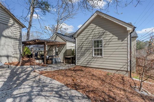 1931 S Gordon Street SW, Atlanta, GA 30310