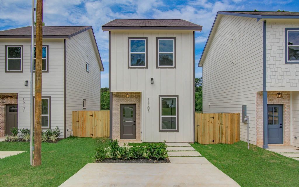 15305 Coaltown Road, Willis, TX 77378