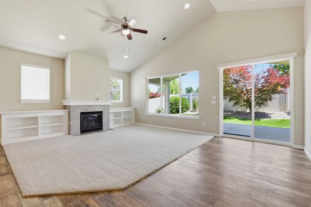 1860 N Oakland St, Liberty Lake, WA 99019