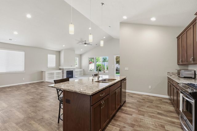 1860 N Oakland St, Liberty Lake, WA 99019