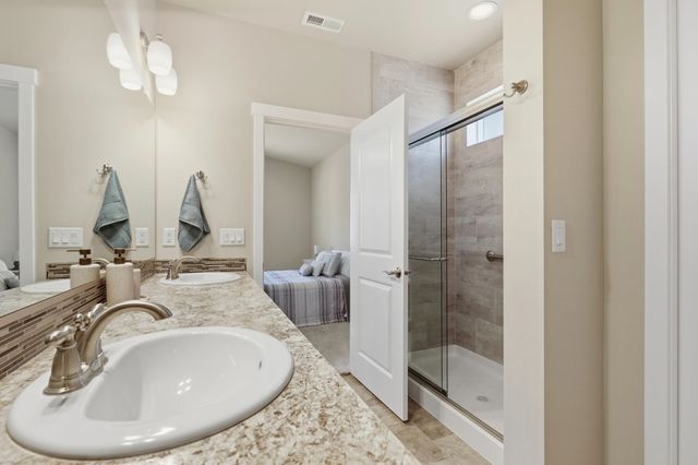1860 N Oakland St, Liberty Lake, WA 99019