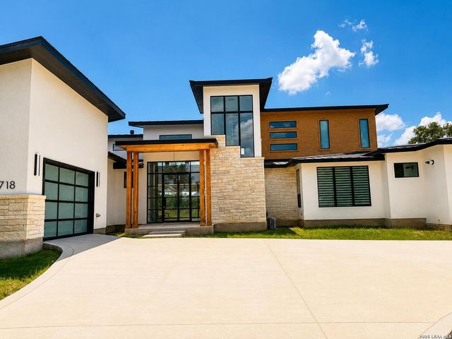 7718 RAMBLE RDG, San Antonio, TX 78266