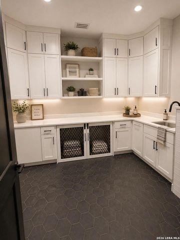 7718 RAMBLE RDG, San Antonio, TX 78266