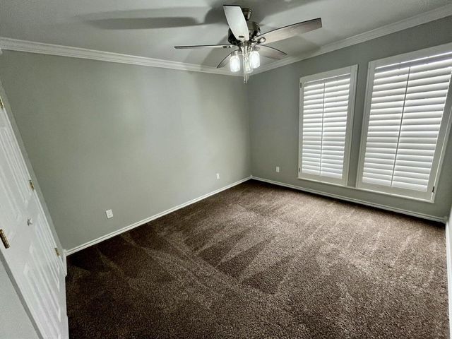 1415 Ebeling Drive, Plainview, TX 79072