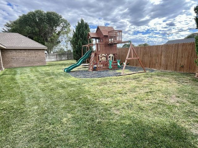 1415 Ebeling Drive, Plainview, TX 79072