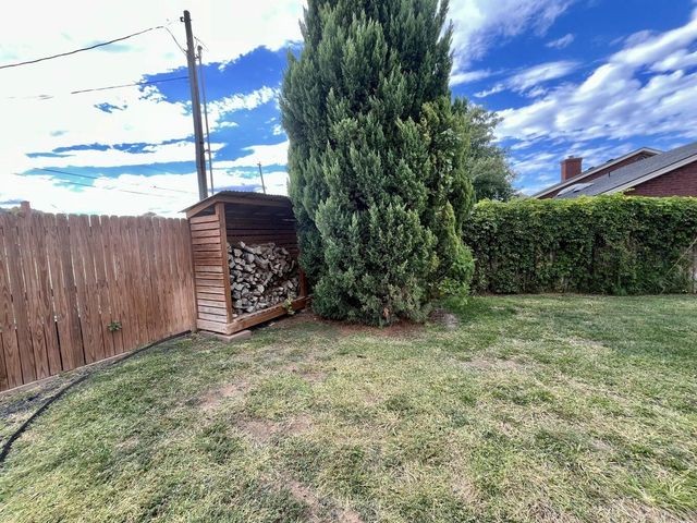 1415 Ebeling Drive, Plainview, TX 79072