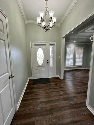 1415 Ebeling Drive, Plainview, TX 79072