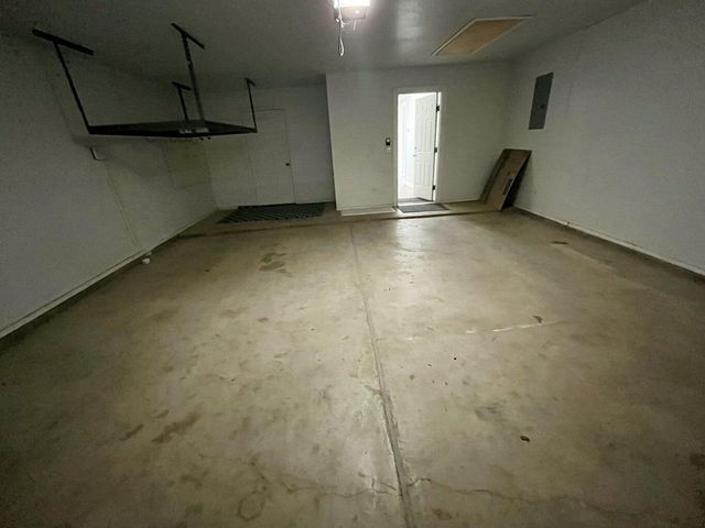 1415 Ebeling Drive, Plainview, TX 79072