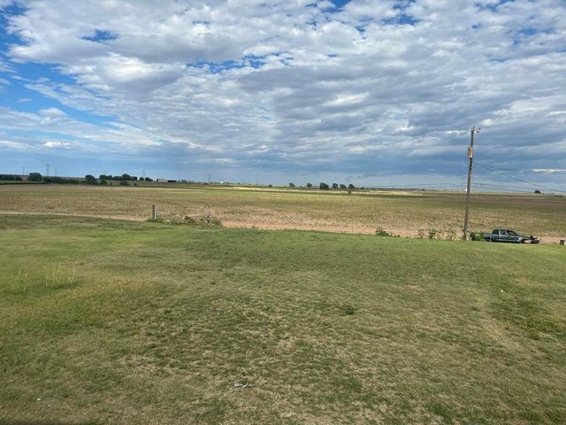 1415 Ebeling Drive, Plainview, TX 79072