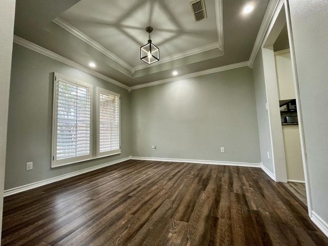 1415 Ebeling Drive, Plainview, TX 79072