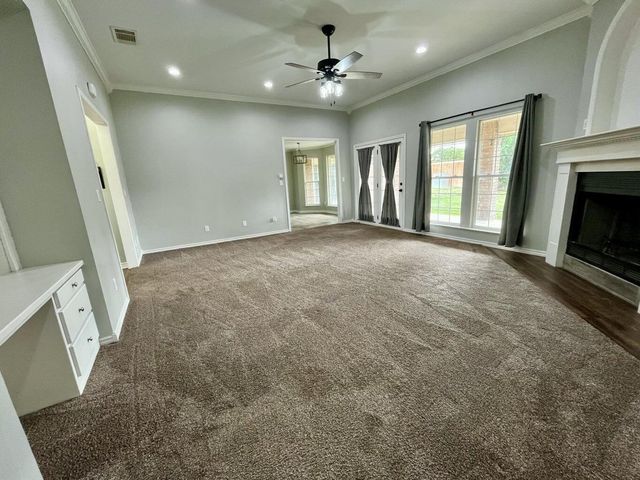 1415 Ebeling Drive, Plainview, TX 79072