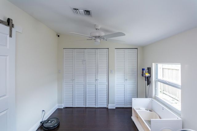 1621 NE 17TH Way, Fort Lauderdale, FL 33305