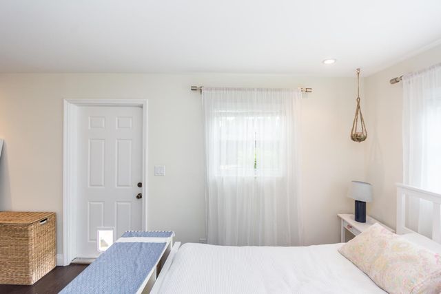 1621 NE 17TH Way, Fort Lauderdale, FL 33305