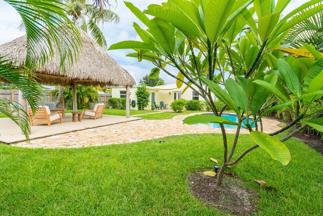 1621 NE 17TH Way, Fort Lauderdale, FL 33305