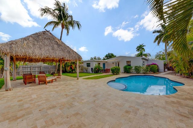 1621 NE 17TH Way, Fort Lauderdale, FL 33305