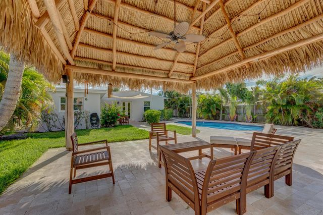 1621 NE 17TH Way, Fort Lauderdale, FL 33305