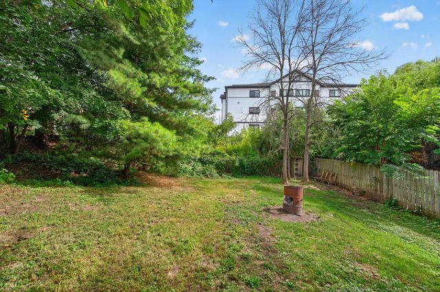 412 Hazel Street N, Saint Paul, MN 55119