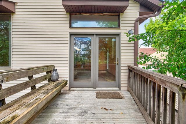 412 Hazel Street N, Saint Paul, MN 55119