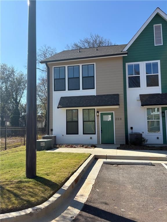 1095 Tucker Avenue 208, Atlanta, GA 30310