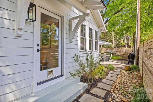 1904 Ashland Avenue, Charlotte, NC 28205