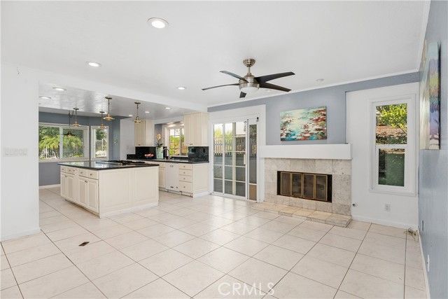 27921 Atherston, Mission Viejo, CA 92692