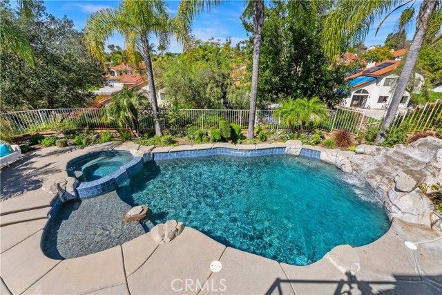 27921 Atherston, Mission Viejo, CA 92692