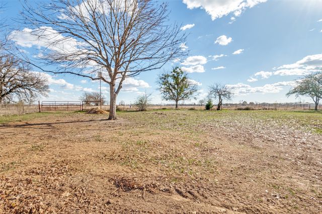 515 Farr Altom Road, Combine, TX 75159