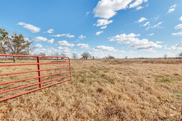 515 Farr Altom Road, Combine, TX 75159
