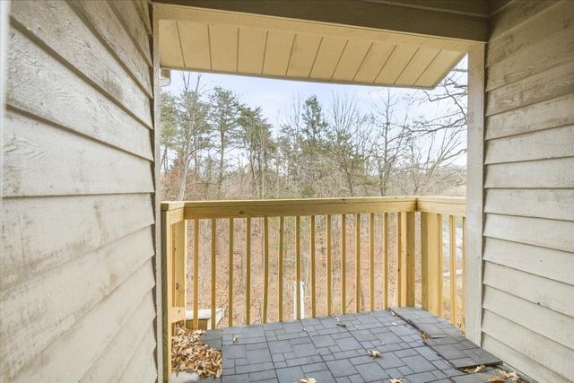 219 Shoreline Marina Cir Unit 122, Moneta, VA 24121