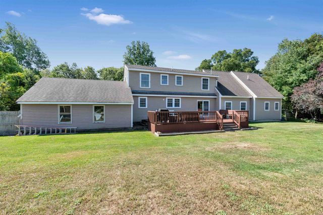 206 County Farm Cross Road, Dover, NH 03820