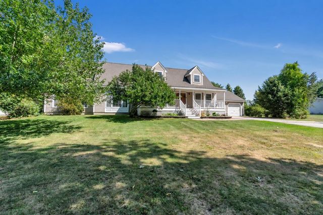 206 County Farm Cross Road, Dover, NH 03820