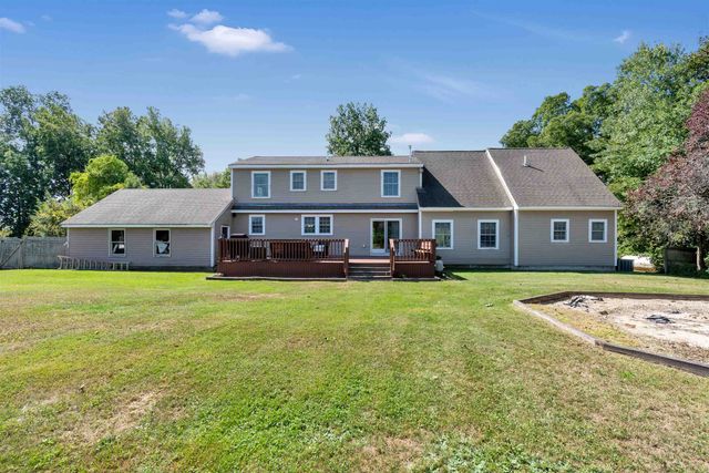 206 County Farm Cross Road, Dover, NH 03820