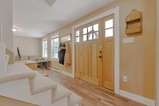 206 County Farm Cross Road, Dover, NH 03820