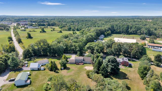 206 County Farm Cross Road, Dover, NH 03820