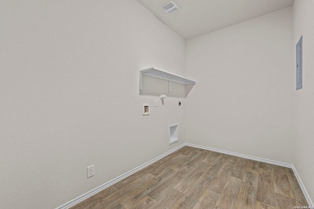 196 Western Gull Dr, San Antonio, TX 78253