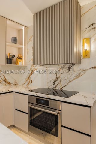901 Brickell Key Blvd 3708, Miami, FL 33131