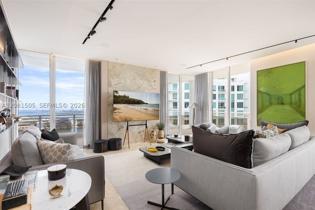 901 Brickell Key Blvd 3708, Miami, FL 33131