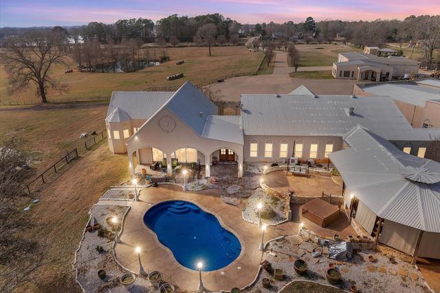 17008 Fm 344 W, Flint, TX 75762