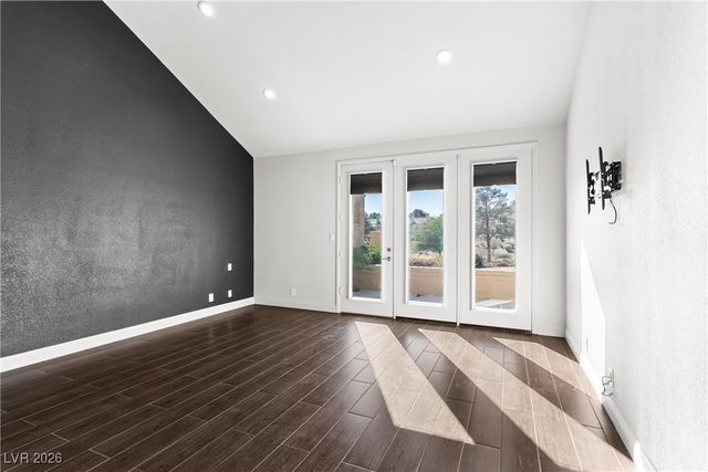 7973 Harbour Towne Avenue, Las Vegas, NV 89113