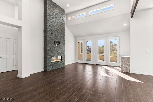 7973 Harbour Towne Avenue, Las Vegas, NV 89113