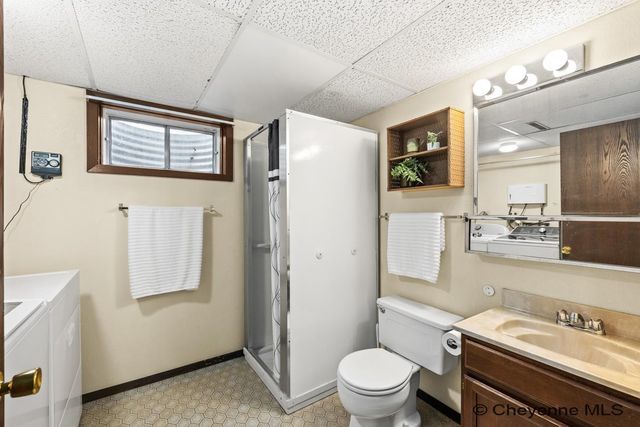 1505 TRAIL WAY RD, Cheyenne, WY 82007
