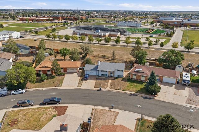 1505 TRAIL WAY RD, Cheyenne, WY 82007