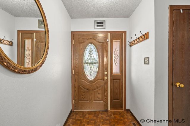 1505 TRAIL WAY RD, Cheyenne, WY 82007