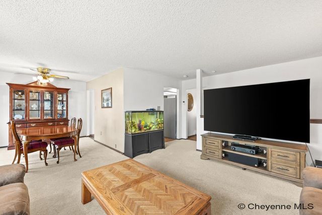 1505 TRAIL WAY RD, Cheyenne, WY 82007