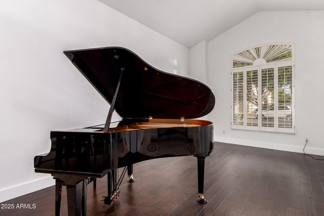 714 W DESERT BROOM Drive, Chandler, AZ 85248