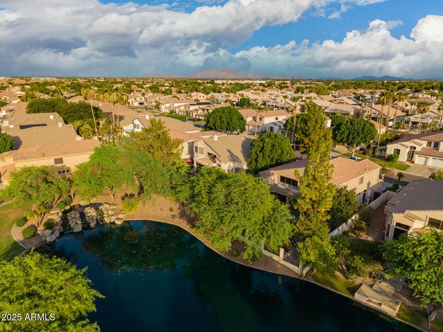 714 W DESERT BROOM Drive, Chandler, AZ 85248