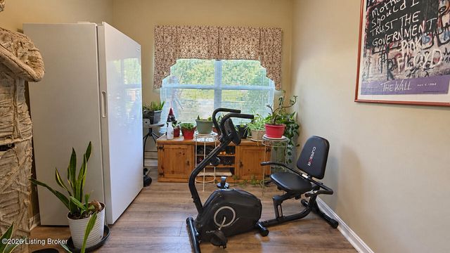 9106 Hawthorne Pointe Dr 101, Louisville, KY 40272