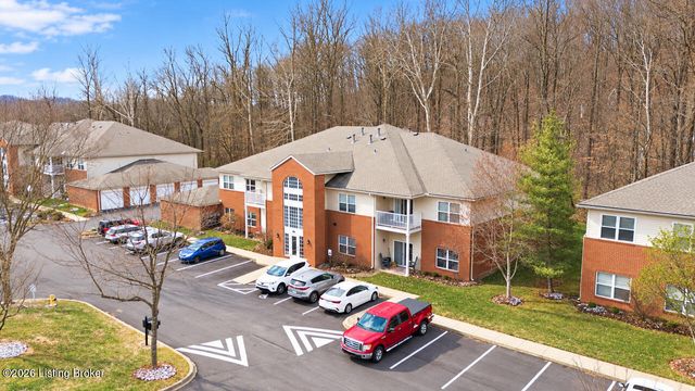 9106 Hawthorne Pointe Dr 101, Louisville, KY 40272